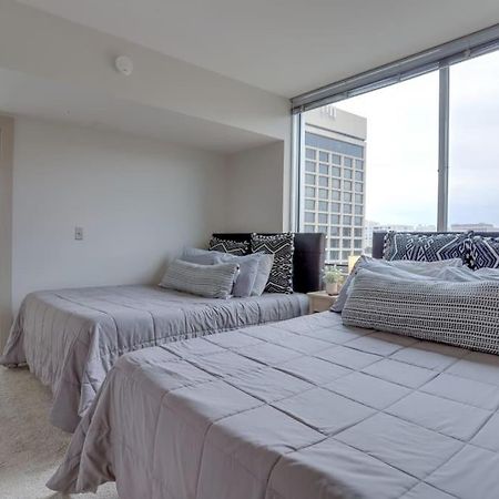 Wonderful 2Br Apartment At Crystal City 阿林顿 外观 照片