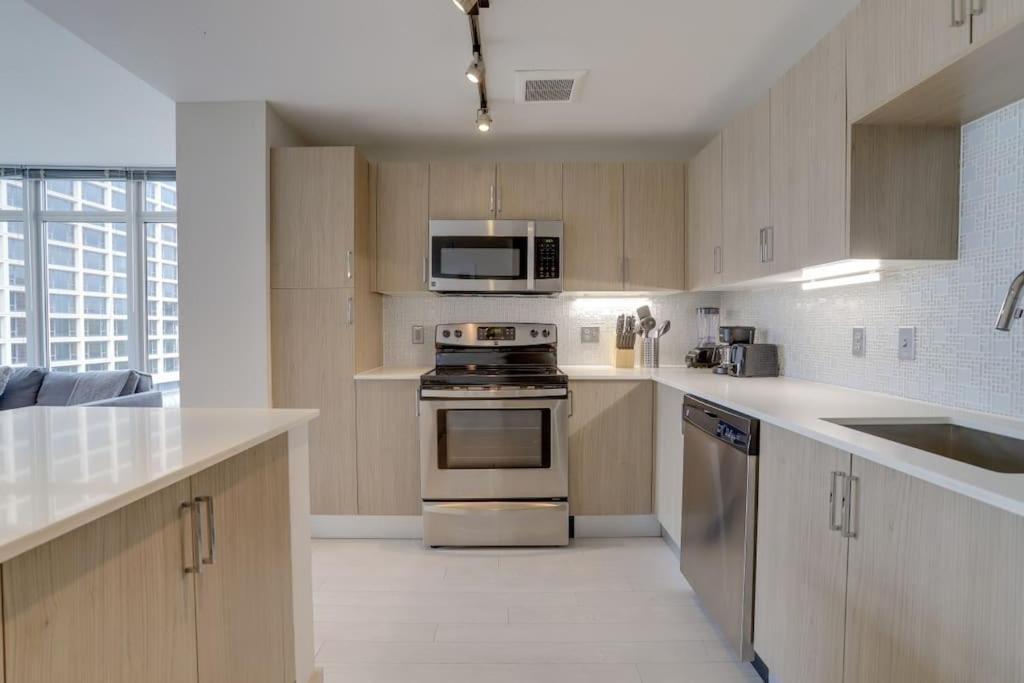 Wonderful 2Br Apartment At Crystal City 阿林顿 外观 照片